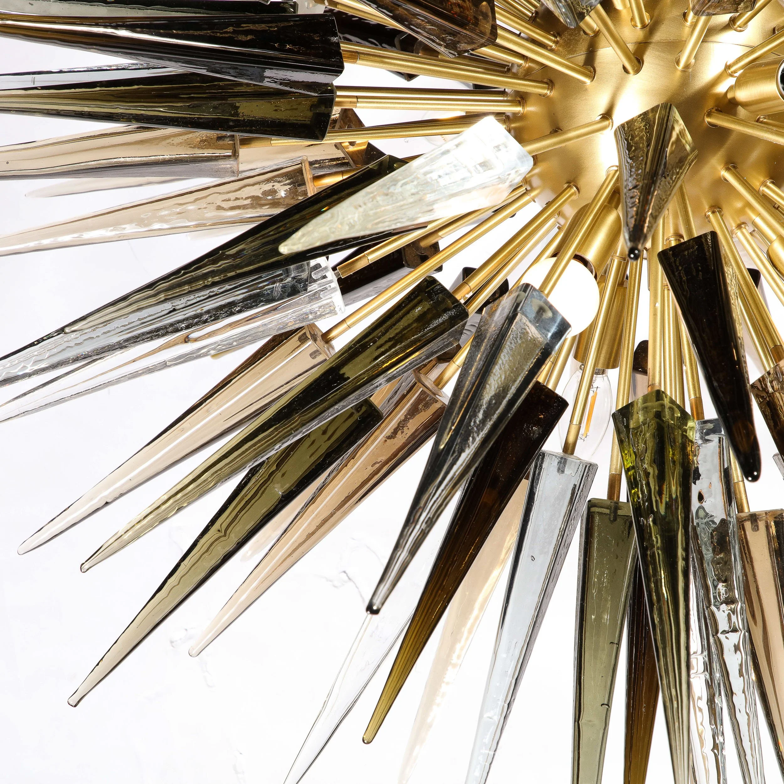 スターバース　シュリンク付き Modernist Brass Starburst Chandelier w/ Clear, Smoked & Graphite